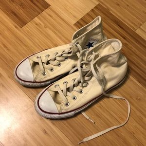 High Top Converse Size 5Mens/7Womens